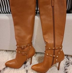 Valentino Garavani boots